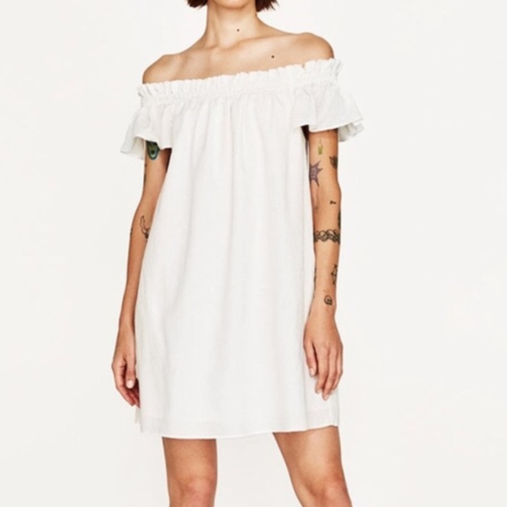 Tags still on: Zara white off shoulder dress XS